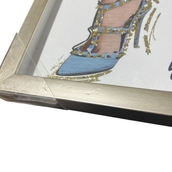 Oliver Gal Glass Frame Fashion Designer Handbag Shopping Floral Spring Wall Art - Picture 7 of 9